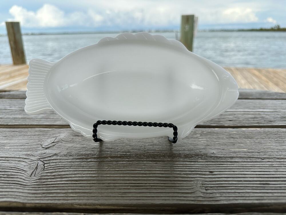 Vintage Milk Glass Fish by Glasbake McKee, 9 inch Fish Shape Baker, Seafood Dish